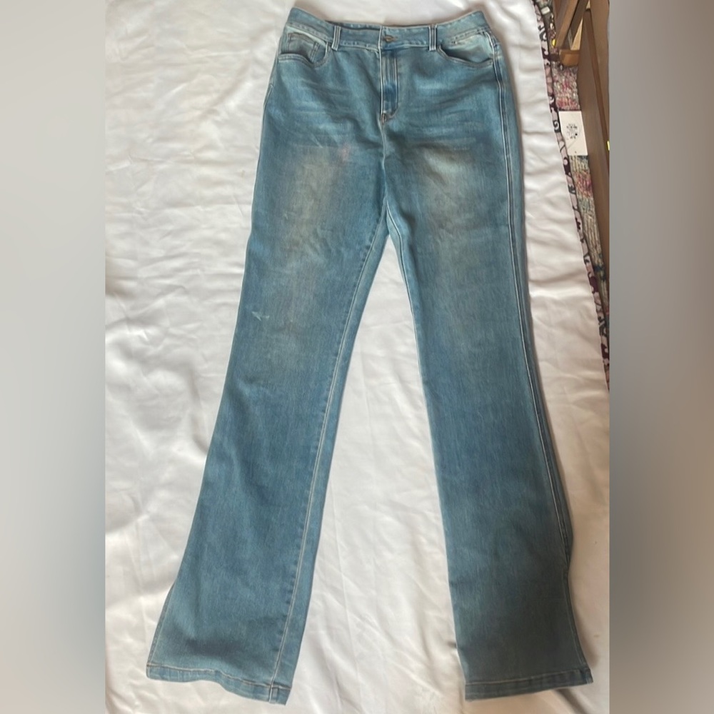 Wide leg jeans
